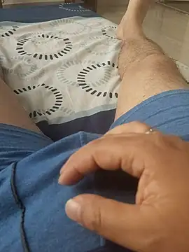 Snapshot of ScuffingBungalow chatting on 01-19-26, 02:54 ScuffingBungalow online show from 01-19-26, 02:54