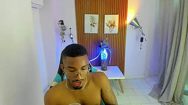 Darwin mayo online show from 04-15-26, 07:58