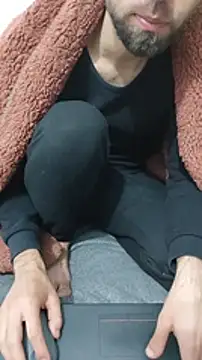 Snapshot of maher990 chatting on 02-06-26, 12:48 maher990 online show from 02-06-26, 12:48