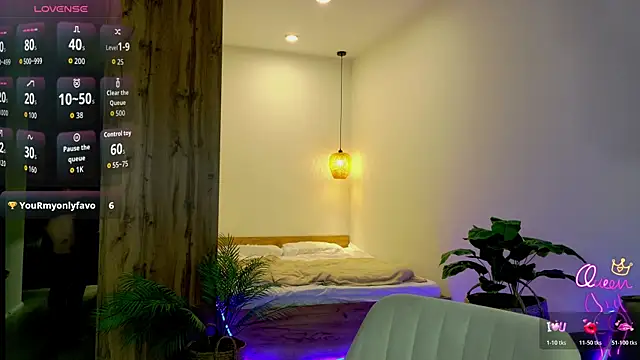 Snapshot of BethSun chatting on 07-16-26, 04:57 BethSun online show from 07-16-26, 04:57