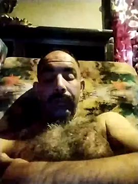 Snapshot of salimbasha chatting on 10-23-25, 03:28 salimbasha online show from 10-23-25, 03:28