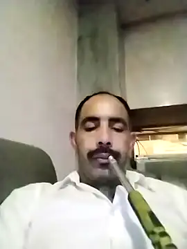 Snapshot of salimbasha chatting on 11-12-25, 07:57 salimbasha online show from 11-12-25, 07:57