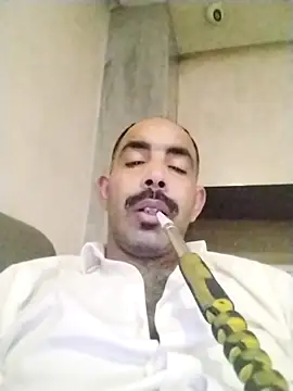 Snapshot of salimbasha chatting on 11-29-25, 07:28 salimbasha online show from 11-29-25, 07:28