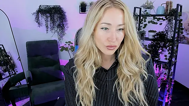 AstraMonroe online show from 04-10-26, 04:17