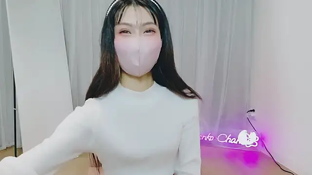 Snapshot of -Nyanko-chan- chatting on 12-02-25, 09:10 -Nyanko-chan- online show from 12-02-25, 09:10