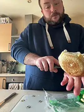 Snapshot of different-strokes chatting on 02-24-26, 02:04 different-strokes online show from 02-24-26, 02:04