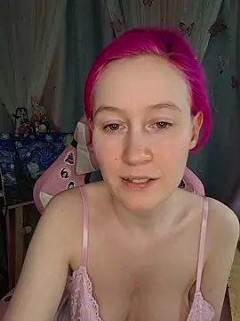 Fuzzy Unicorn online show from 04-15-26, 07:58