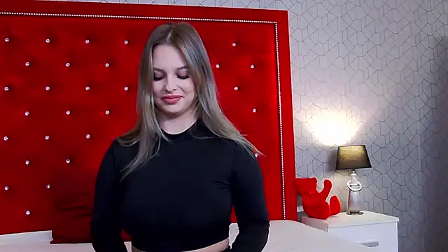 Ellsa Jean  online show from 11-17-25, 05:13