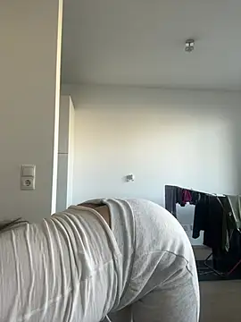 eli5566 online show from 02-08-26, 10:51