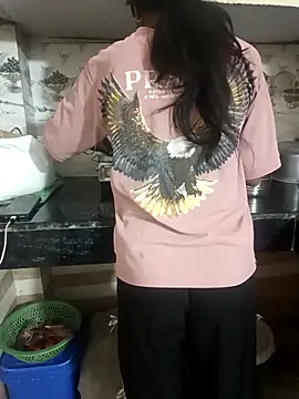 Snapshot of Geeta-satr chatting on 02-18-26, 03:41 Geeta-satr online show from 02-18-26, 03:41