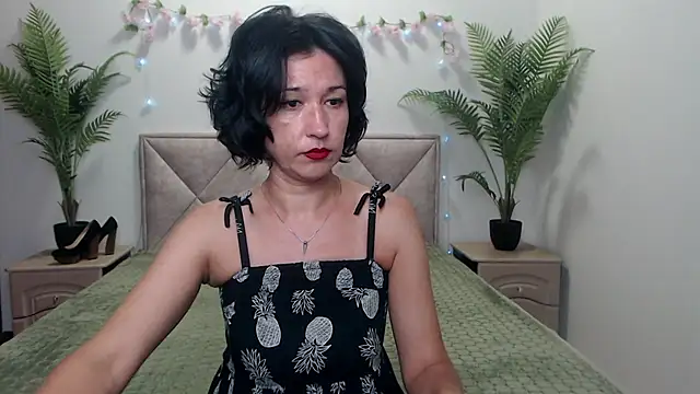 Snapshot of CameronEnns chatting on 07-06-26, 12:24 CameronEnns online show from 07-06-26, 12:24