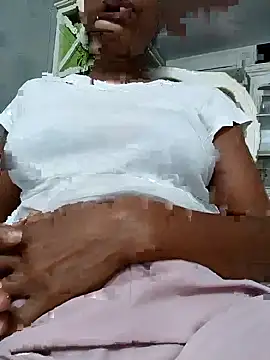 Snapshot of Flacidas chatting on 09-28-25, 02:33 Flacidas online show from 09-28-25, 02:33