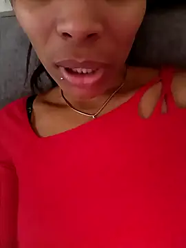 Snapshot of Flacidas chatting on 11-17-25, 12:22 Flacidas online show from 11-17-25, 12:22