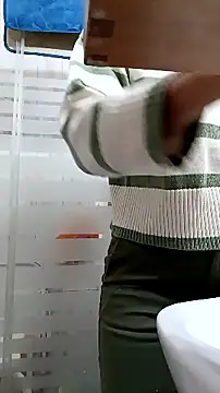 Snapshot of Flacidas chatting on 02-14-26, 10:01 Flacidas online show from 02-14-26, 10:01