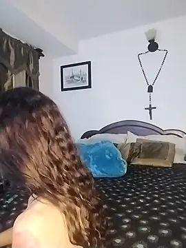 yenami online show from 09-18-25, 04:25