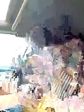 Snapshot of MiraReach chatting on 11-02-25, 02:03 MiraReach online show from 11-02-25, 02:03