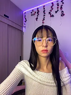 Snapshot of Lia__1 chatting on 01-07-26, 10:45 Lia 1 online show from 01-07-26, 10:45