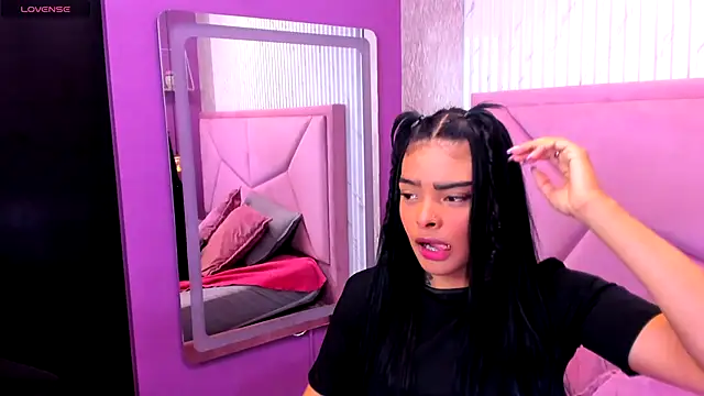 EmmaEbony  online show from 11-15-25, 10:12