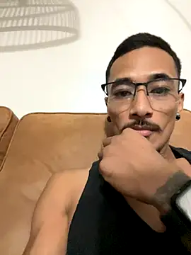 tanjir020 online show from 09-23-25, 07:44