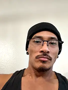 tanjir020 online show from 11-13-25, 10:47