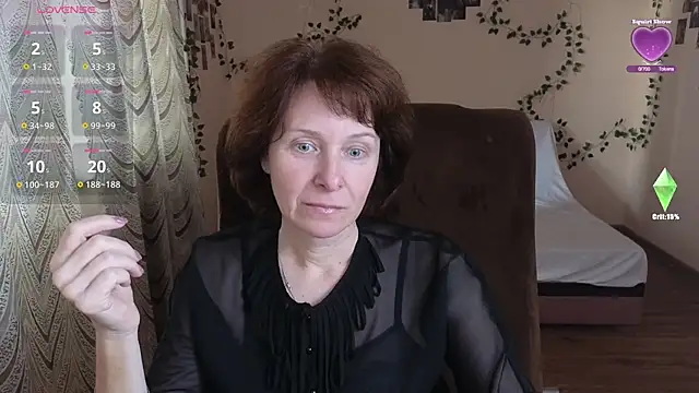 Lia Tito online show from 10-17-25, 06:05