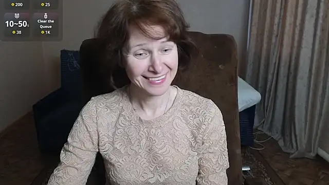 Snapshot of Lia_Tito chatting on 02-10-26, 01:48 Lia Tito online show from 02-10-26, 01:48