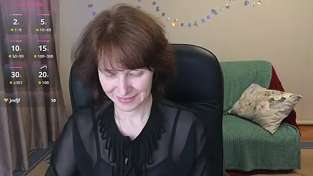 Snapshot of Lia_Tito chatting on 03-03-26, 02:01 Lia Tito online show from 03-03-26, 02:01