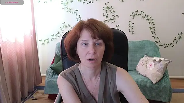 Lia Tito online show from 07-10-26, 06:17
