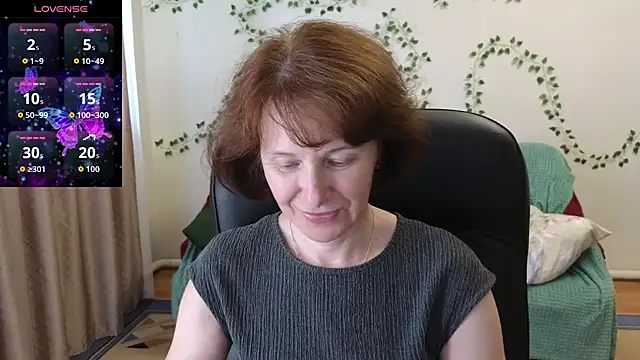 Lia Tito online show from 07-14-26, 01:39