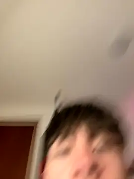 Snapshot of Tonerii chatting on 12-04-25, 03:38 Tonerii online show from 12-04-25, 03:38