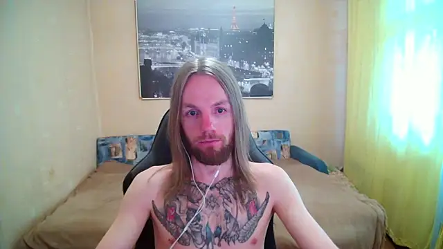 Snapshot of AdamDickens chatting on 06-27-26, 01:54 AdamDickens online show from 06-27-26, 01:54