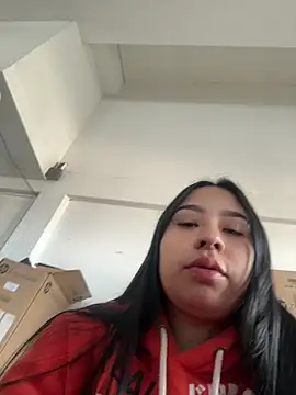 Snapshot of BELLAALEJA chatting on 07-03-26, 12:33 BELLAALEJA online show from 07-03-26, 12:33