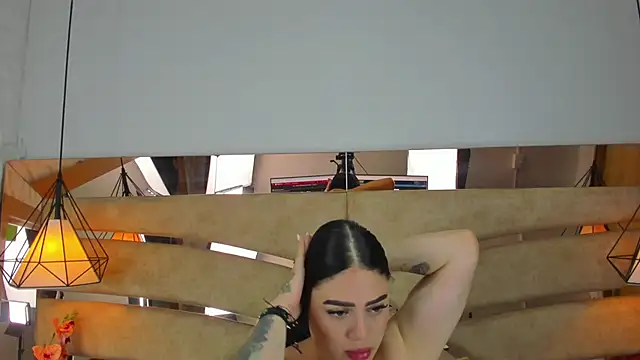 Snapshot of pamemiller1 chatting on 10-29-25, 10:28 pamemiller1 online show from 10-29-25, 10:28