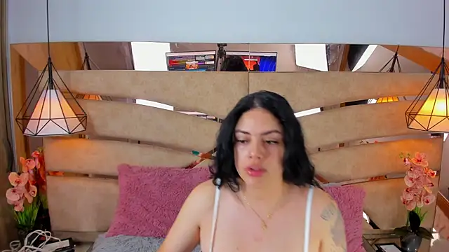 pamemiller1 online show from 04-15-26, 10:22