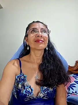 Snapshot of Natasha_50 chatting on 06-19-26, 02:05 Natasha 50 online show from 06-19-26, 02:05