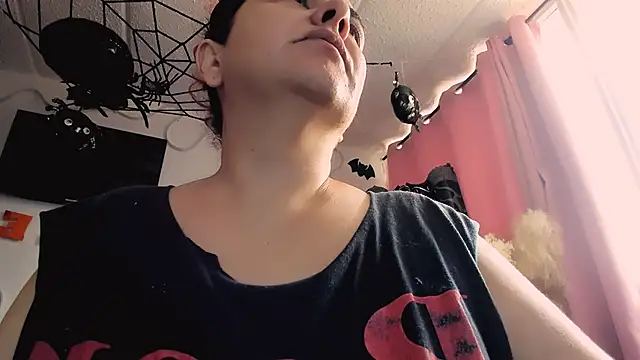 ASTRIDCHAT online show from 10-26-25, 07:53