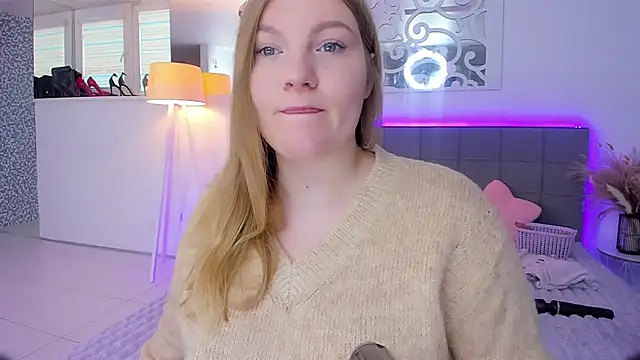 AshleyJoness online show from 11-25-25, 06:02