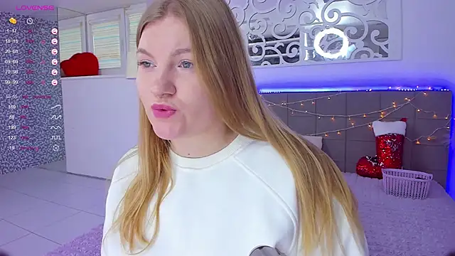 AshleyJoness online show from 12-16-25, 06:18