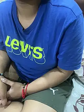 Snapshot of pushpayadav chatting on 02-16-26, 07:10 pushpayadav online show from 02-16-26, 07:10