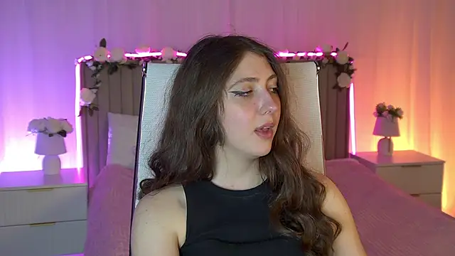 Mary Miiller online show from 04-01-26, 01:41