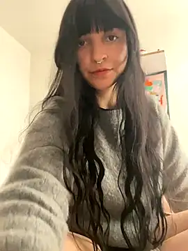 Abril thompson98 online show from 10-28-25, 08:55