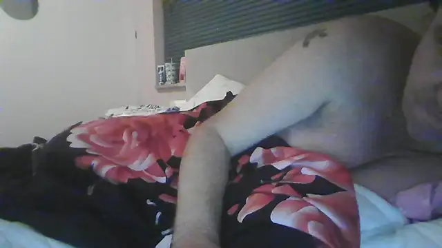 Snapshot of JasperGeil chatting on 09-20-25, 04:13 JasperGeil online show from 09-20-25, 04:13