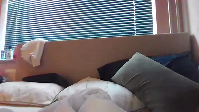 Snapshot of JasperGeil chatting on 09-24-25, 11:24 JasperGeil online show from 09-24-25, 11:24