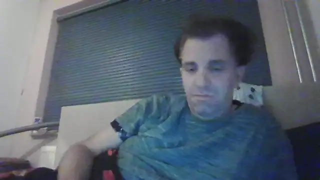 Snapshot of JasperGeil chatting on 10-04-25, 11:58 JasperGeil online show from 10-04-25, 11:58