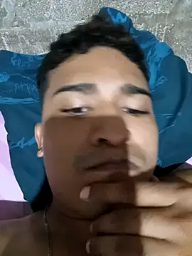 Snapshot of SquarishSoak chatting on 03-15-26, 01:11 SquarishSoak online show from 03-15-26, 01:11