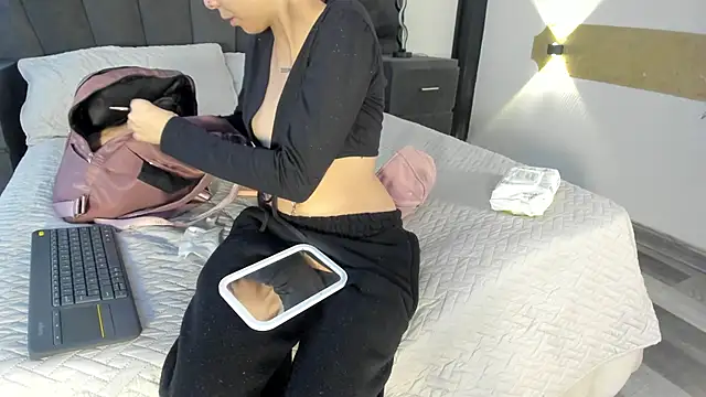 CleoWhite online show from 09-09-25, 04:45