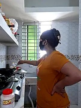 Bristy- online show from 04-04-26, 06:55