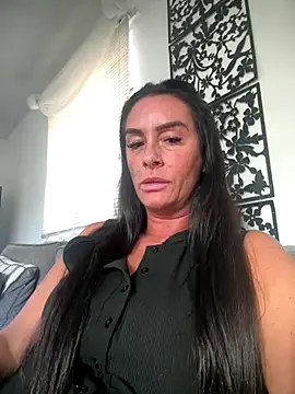 Islaymae gilf online show from 09-20-25, 04:30