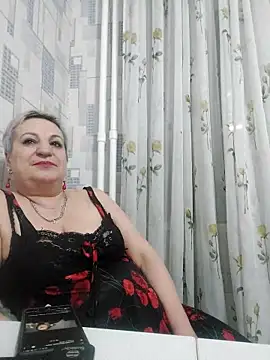 StarNicole online show from 11-04-25, 06:18