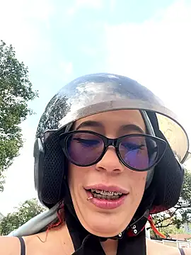 Snapshot of Dayanna_adams chatting on 01-12-26, 08:03 Dayanna adams online show from 01-12-26, 08:03